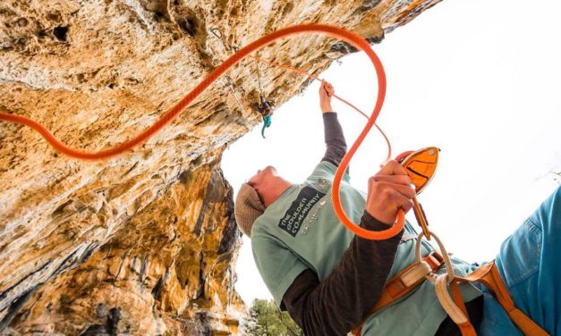 The Evening Sends Guide to Choosing Belay Devices